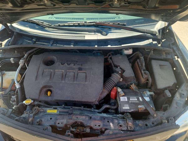 2012 TOYOTA COROLLA