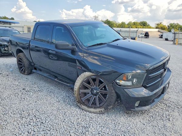 2017 RAM 1500 ST