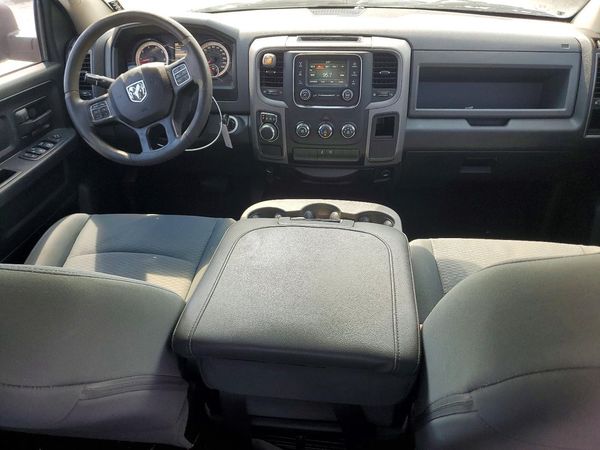 2017 RAM 1500 ST