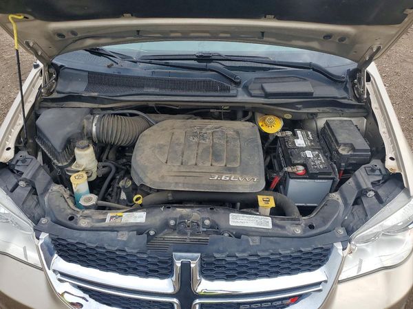 2015 DODGE GRAND CARAVAN SE