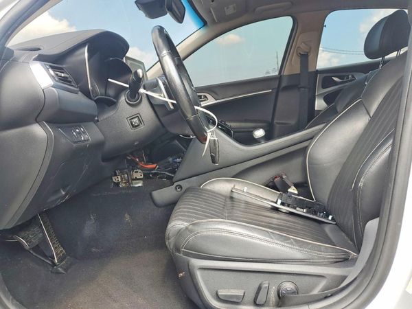2019 GENESIS G70 — DENT
