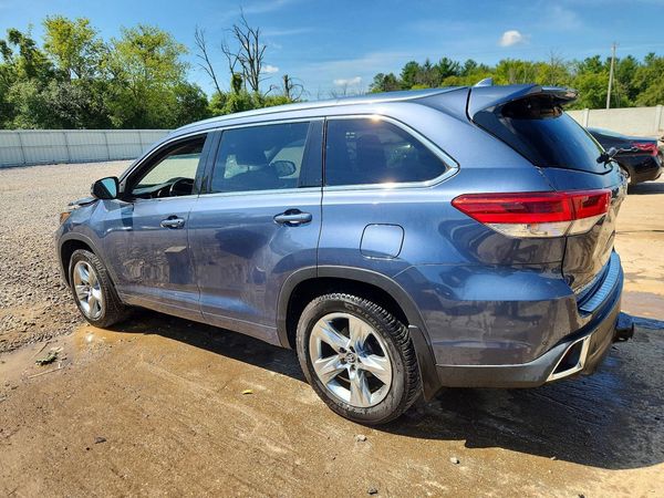 2018 TOYOTA HIGHLANDER