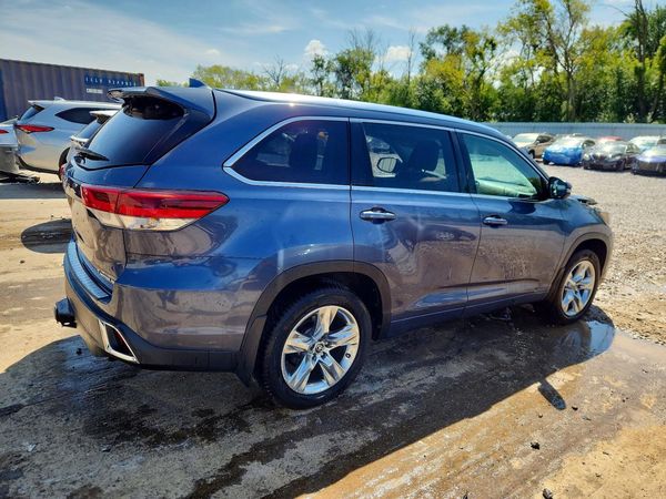 2018 TOYOTA HIGHLANDER