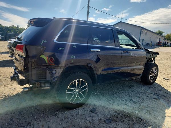 2017 JEEP GRAND CHEROKEE Limited