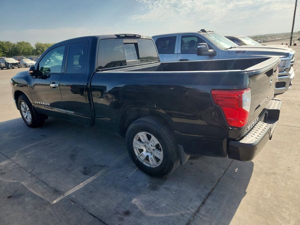 2018 NISSAN TITAN