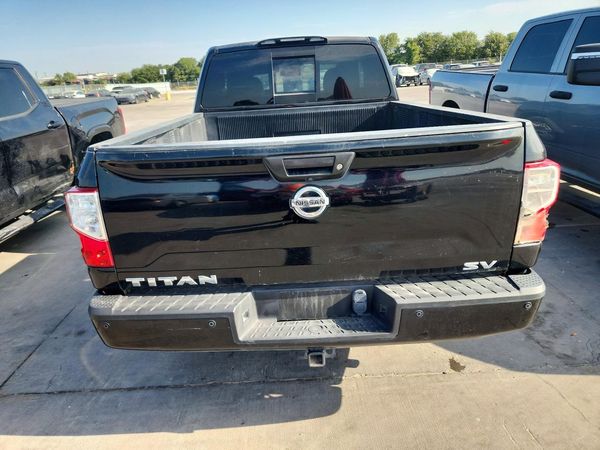 2018 NISSAN TITAN