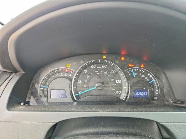 2015 TOYOTA CAMRY