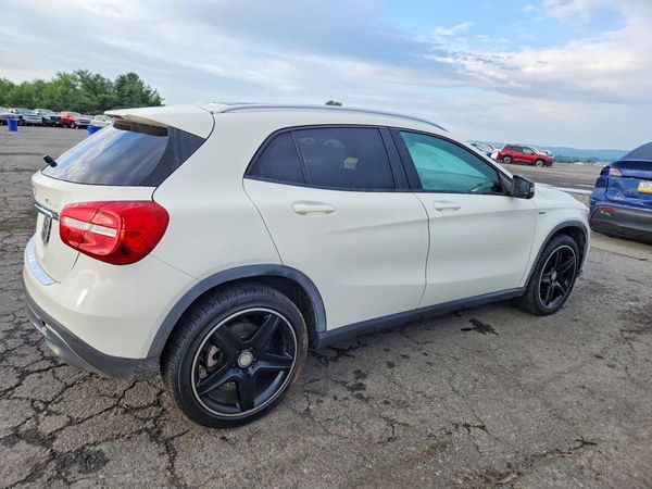 2015 MERCEDES-BENZ GLA GLA250 4-MATIC