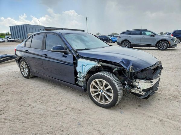 2017 BMW 320