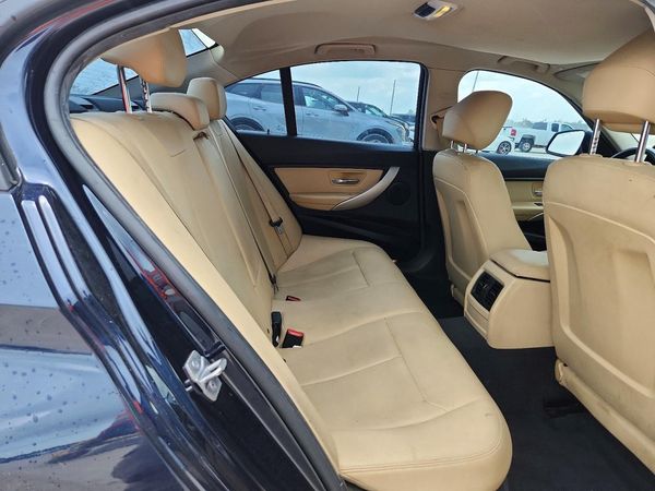 2017 BMW 320