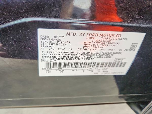2022 FORD EDGE Titanium