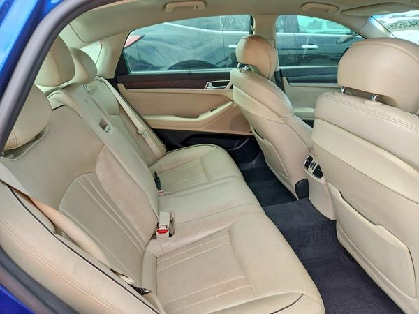 2017 GENESIS G80