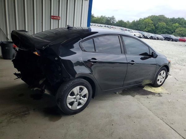 2017 KIA FORTE LX Base