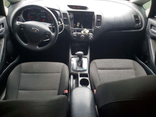 2017 KIA FORTE LX Base