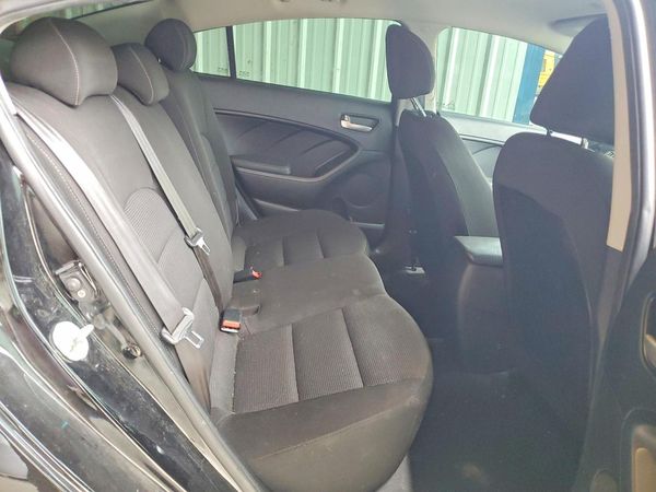 2017 KIA FORTE LX Base
