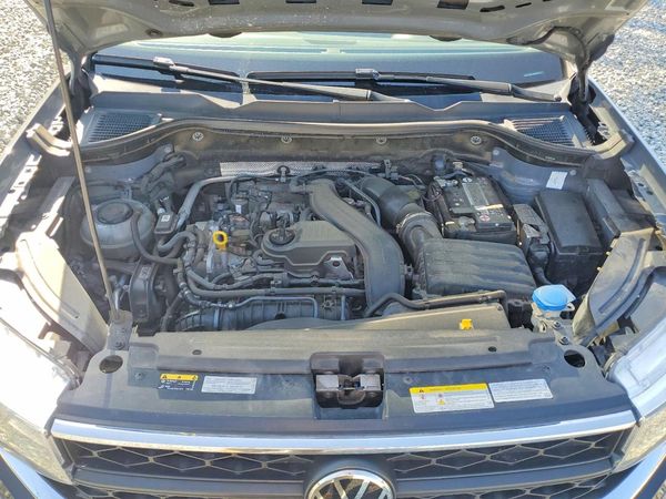 2022 VOLKSWAGEN TAOS