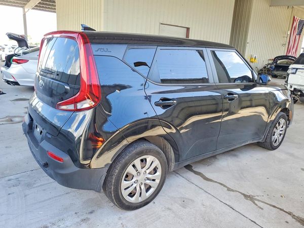 2021 KIA SOUL