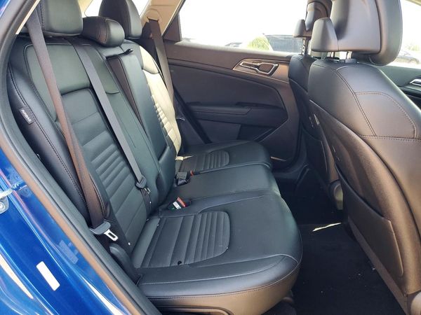2025 KIA SPORTAGE