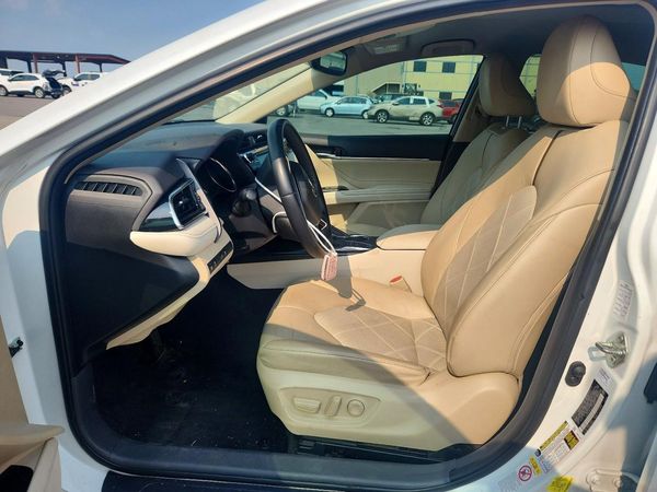 2018 TOYOTA CAMRY