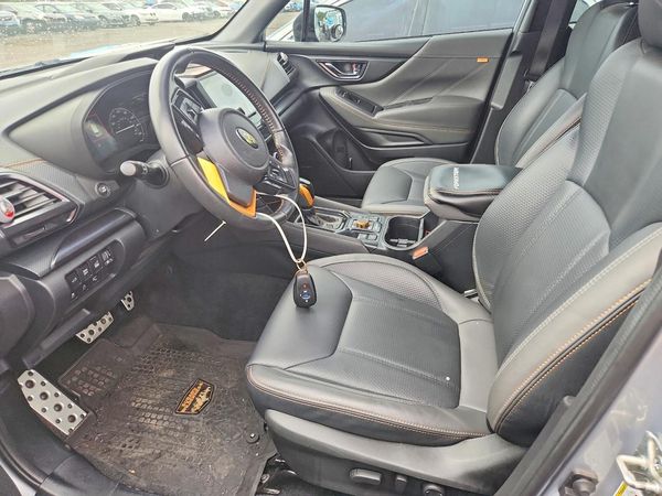 2022 SUBARU FORESTER