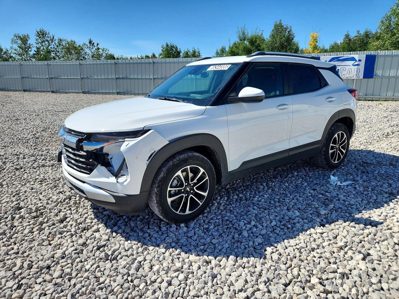 2026 CHEVROLET TRAILBLAZER LT — Front 3/4