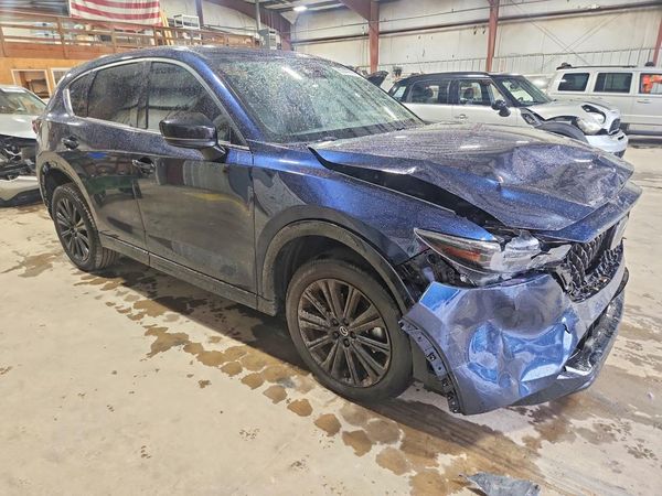 2024 MAZDA CX-5 Premium Package — Passenger 3/4