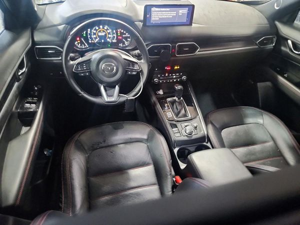 2024 MAZDA CX-5 Premium Package — CKPT