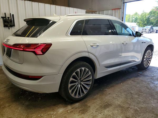 2019 AUDI E-TRON