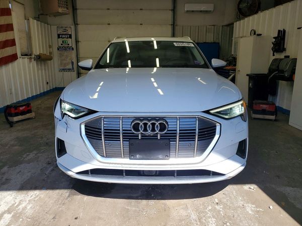 2019 AUDI E-TRON