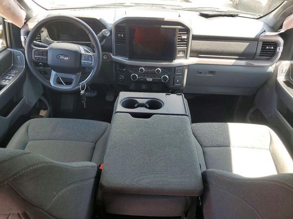 2025 FORD F150 XLT