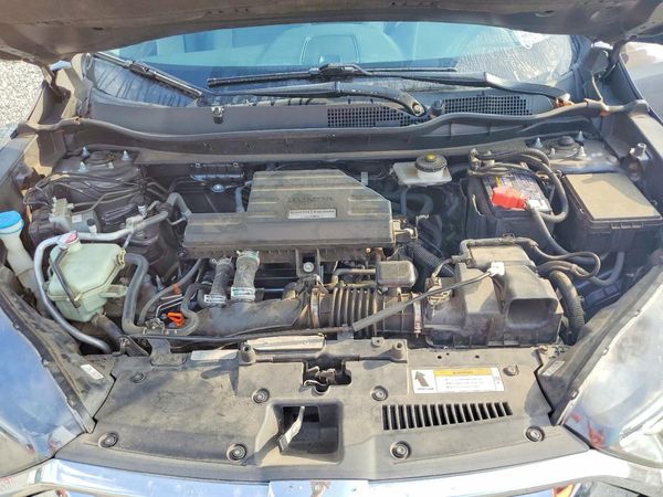 2017 HONDA CRV EX — Engine bay