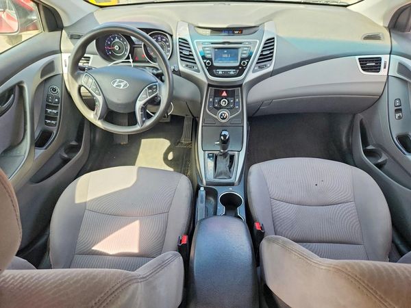 2016 HYUNDAI ELANTRA