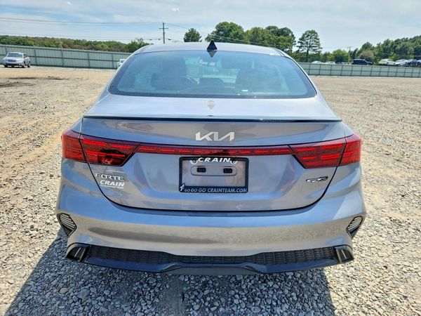 2024 KIA FORTE