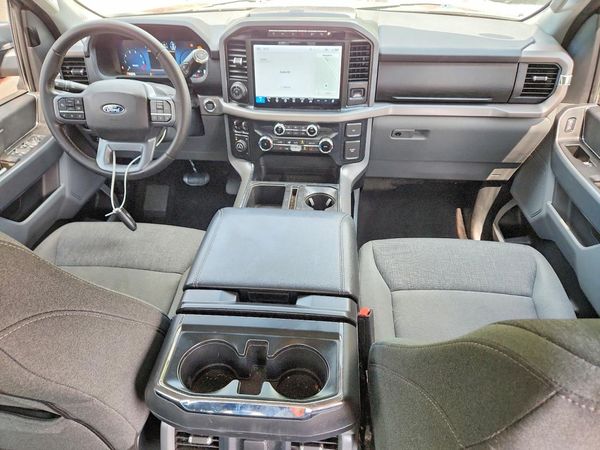 2024 FORD F150