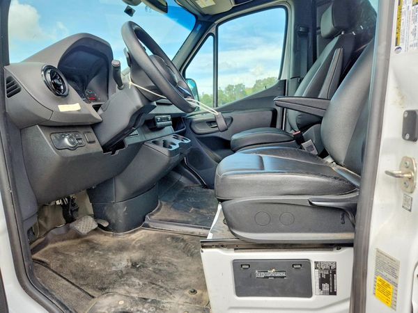 2022 MERCEDES-BENZ SPRINTER 907 (VS30)