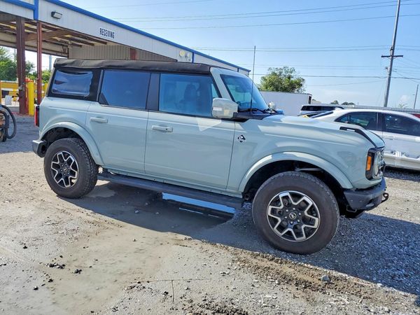 2023 FORD BRONCO