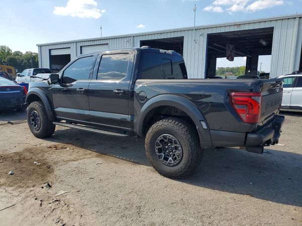 2024 FORD F150