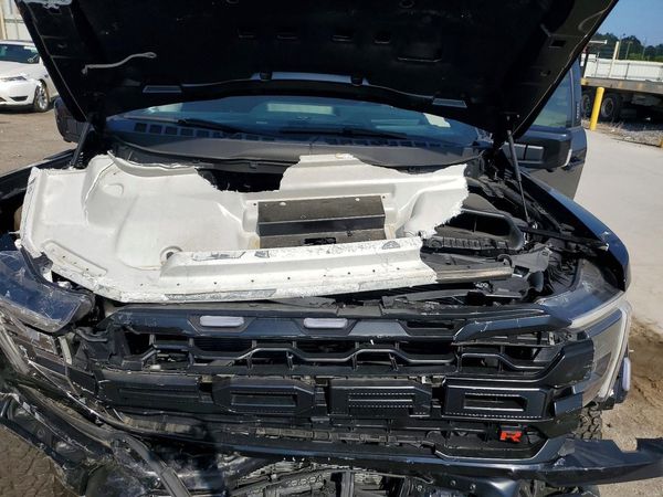 2024 FORD F150
