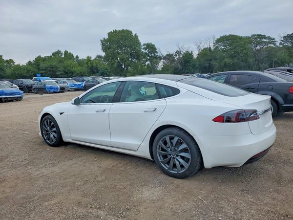 2020 TESLA MODEL S
