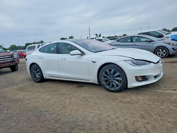 2020 TESLA MODEL S