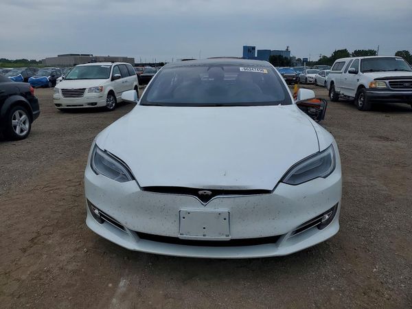 2020 TESLA MODEL S