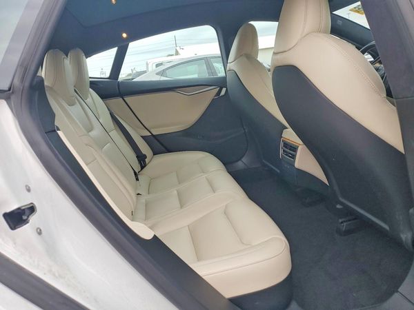 2020 TESLA MODEL S