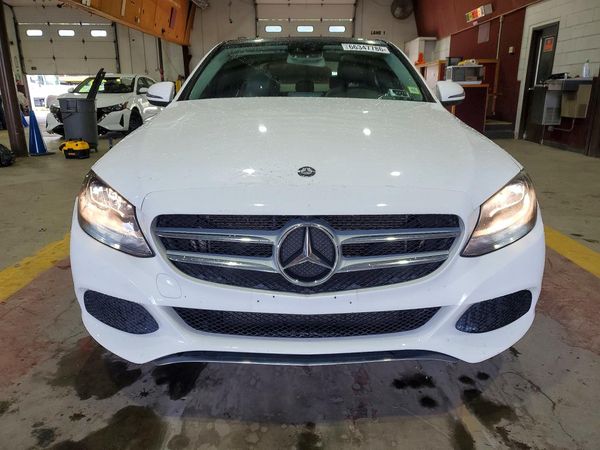 2016 MERCEDES-BENZ C C300