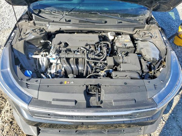 2026 KIA K4 — Engine bay