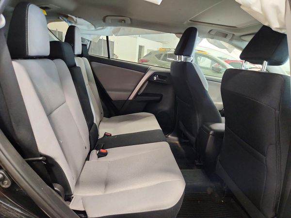 2016 TOYOTA RAV4 XLE (M Grade)
