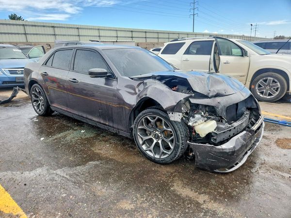 2018 CHRYSLER 300
