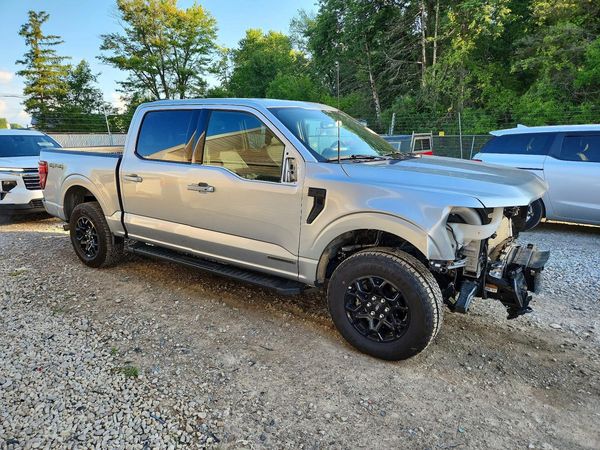 2025 FORD F150
