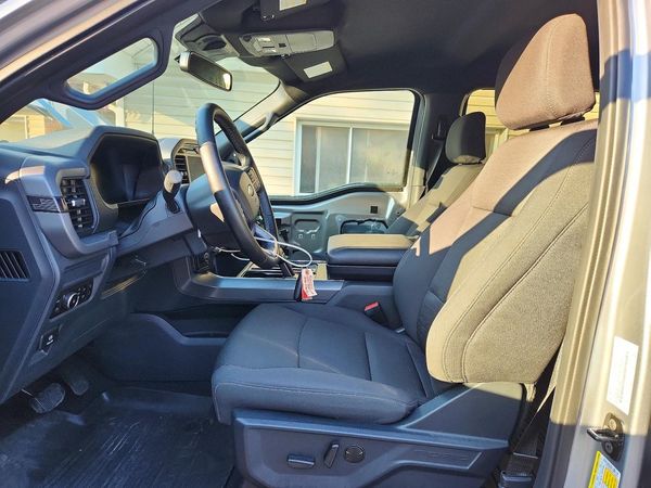 2025 FORD F150