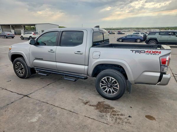 2019 TOYOTA TACOMA SR5