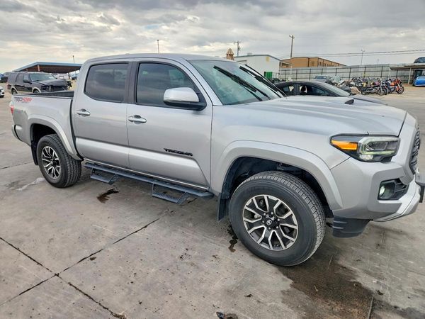 2019 TOYOTA TACOMA SR5